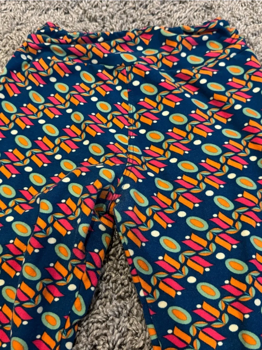 Bundle of 4 pairs of LuLaRoe Tween Leggings
